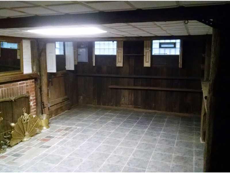 116 Siebert Road Pittsburgh, PA 15237 - Photo 13 of 20 Den/Family/Great Room. Lower Level