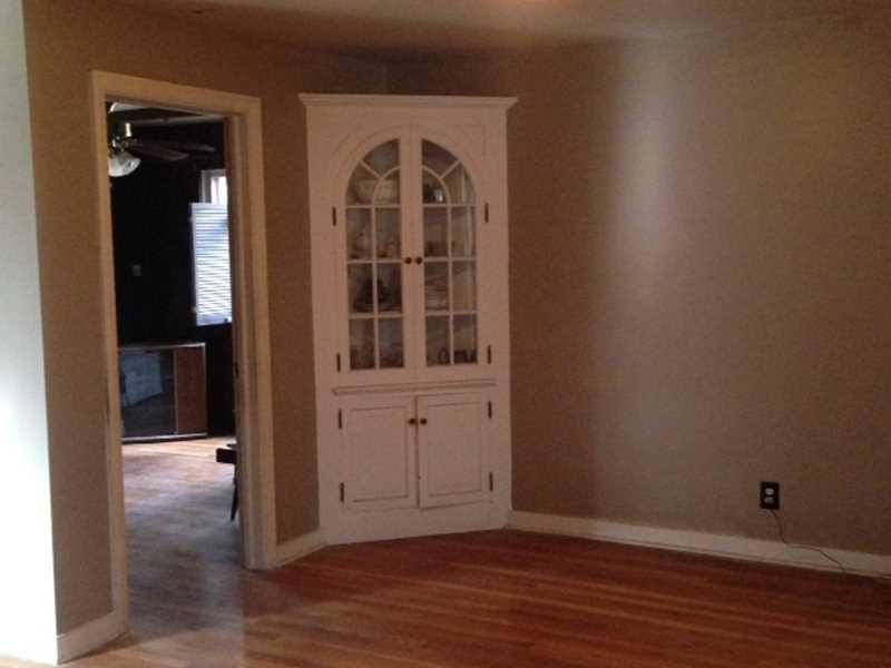 Dining Room. 