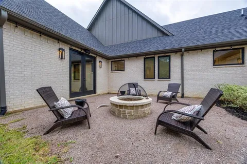 $2,300,000 | 704 Palisades Drive, Gordonville, TX 76245