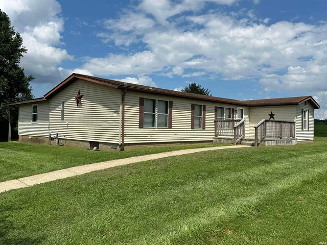 $169,900 | 1419 Starr Lane, Bedford, IN 47421