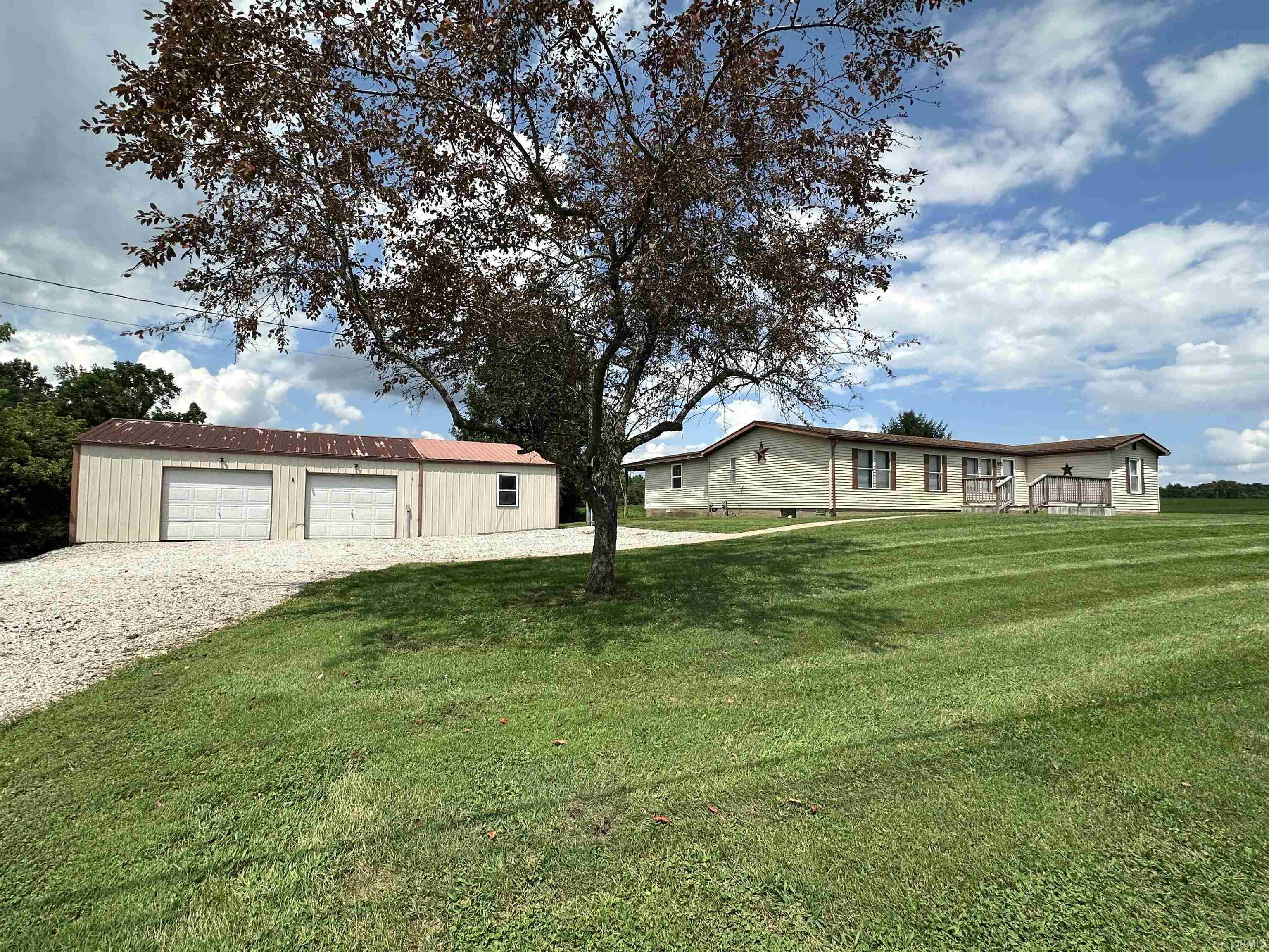 1419 Starr Lane Bedford, IN 47421 - Photo 9 of 28