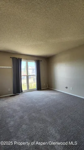 $219,000 | 3863 West 6th Street, Craig, CO 81625