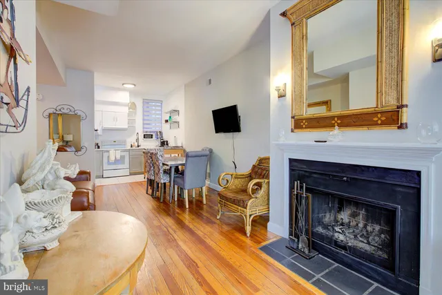 $1,750,000 | 1118 F Street Northeast, Washington, DC 20002