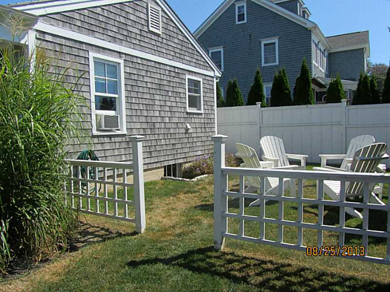 225 Purgatory Road, Unit 225 Middletown, RI 02842 - Photo 3 of 6 Exterior Front.