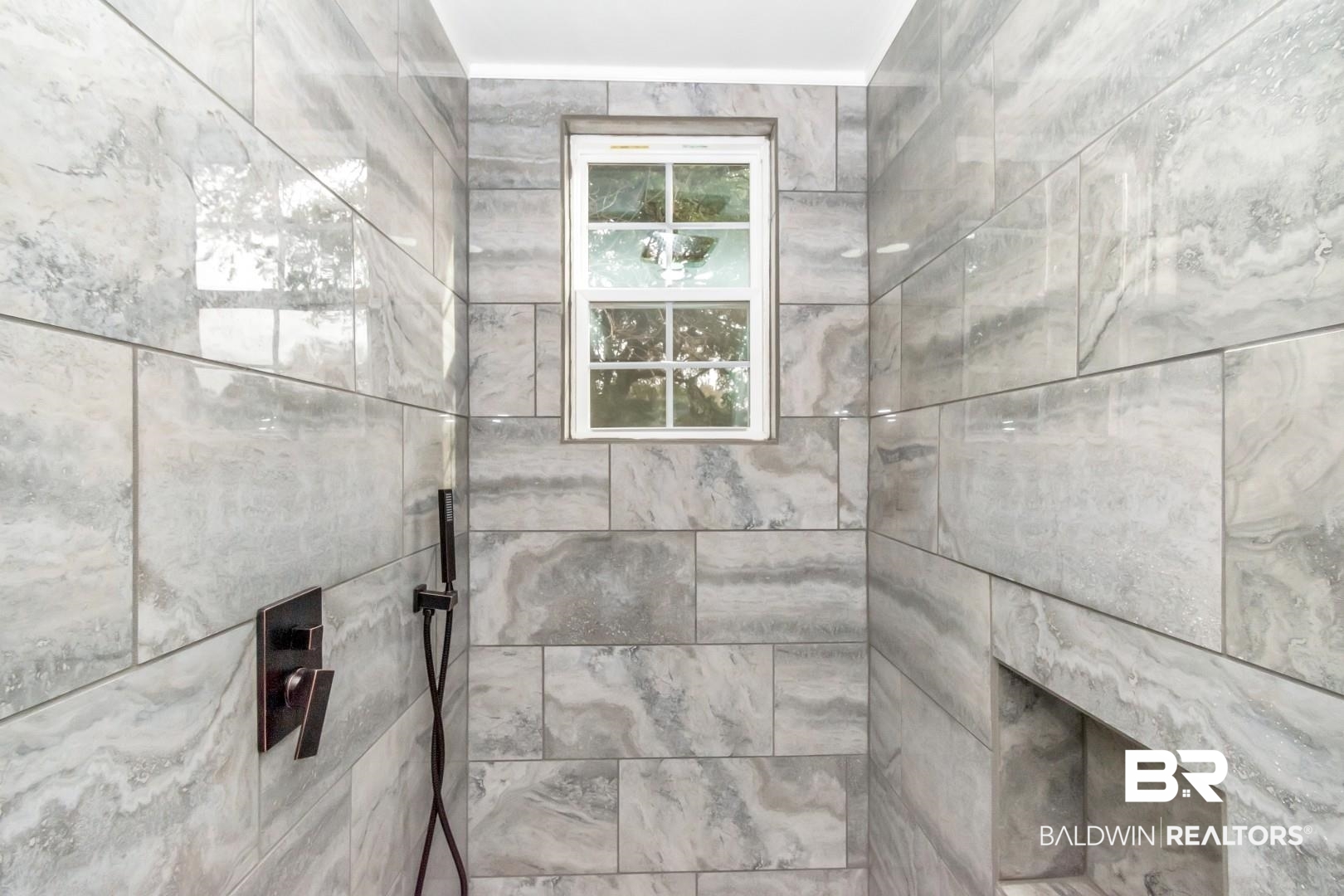 2157 Homewood Street Mobile, AL 36606 - Photo 23 of 36 Details featuring tiled shower