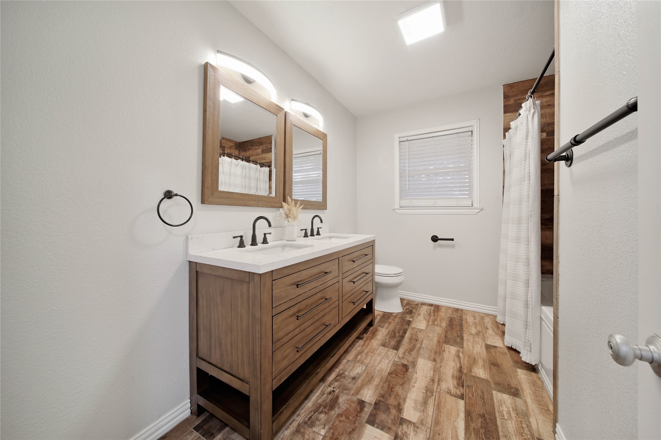 808 Avenue K Rosenberg, TX 77471 - Photo 37 of 50