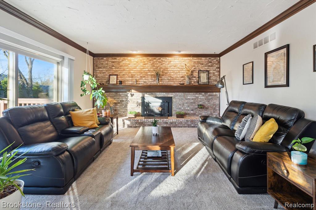 1009 Valley Stream Drive Rochester Hills, MI 48309 - Photo 15 of 38