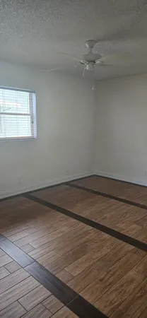 $2,600 | 1605 Southwest 14th Avenue, Boynton Beach, FL 33426