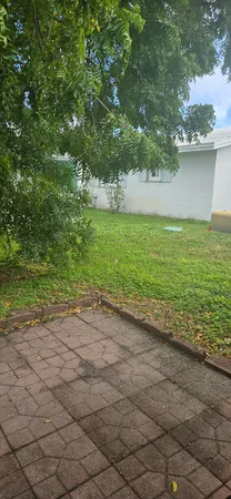 $2,600 | 1605 Southwest 14th Avenue, Boynton Beach, FL 33426