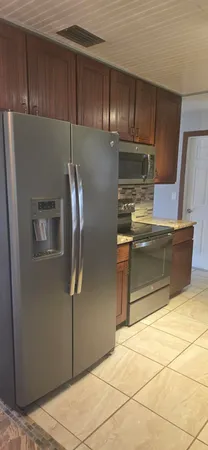 $2,600 | 1605 Southwest 14th Avenue, Boynton Beach, FL 33426