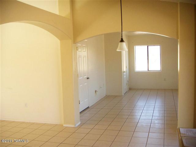 1147 Editor Court Rio Rico, AZ 85648 - Photo 6 of 25