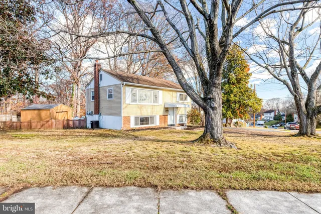 $450,000 | 1916 Willow Lane, Woodbridge, VA 22191