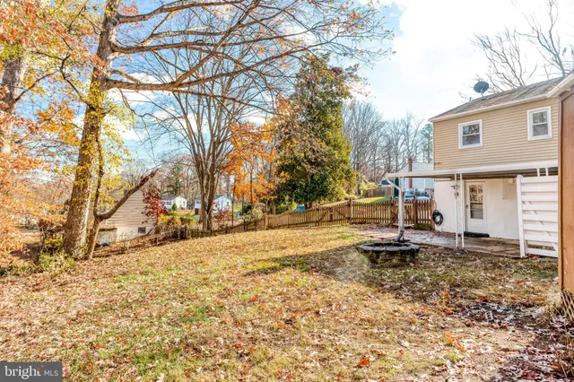 $450,000 | 1916 Willow Lane, Woodbridge, VA 22191