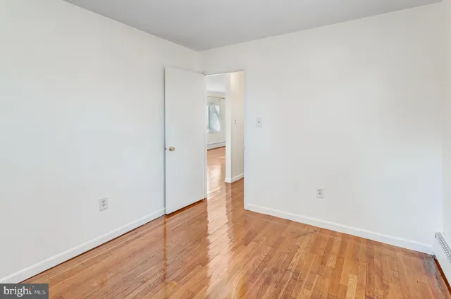 $450,000 | 1916 Willow Lane, Woodbridge, VA 22191