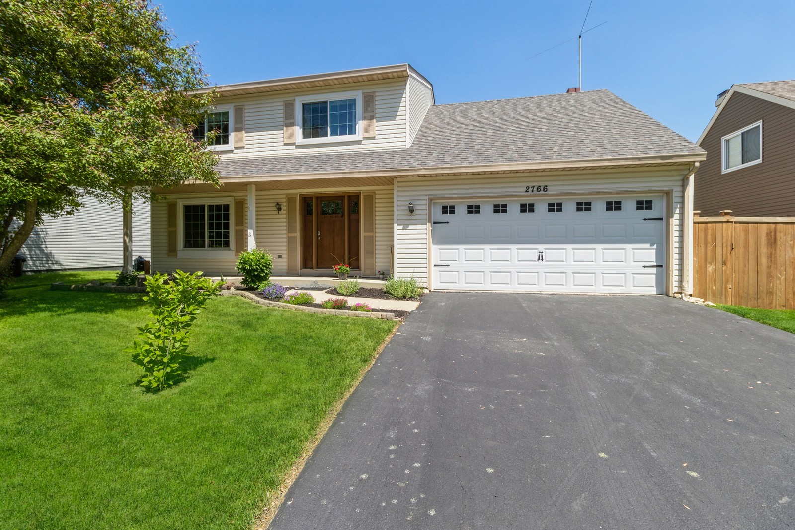 2766 Gateshead Drive, Naperville, IL 60564 Compass