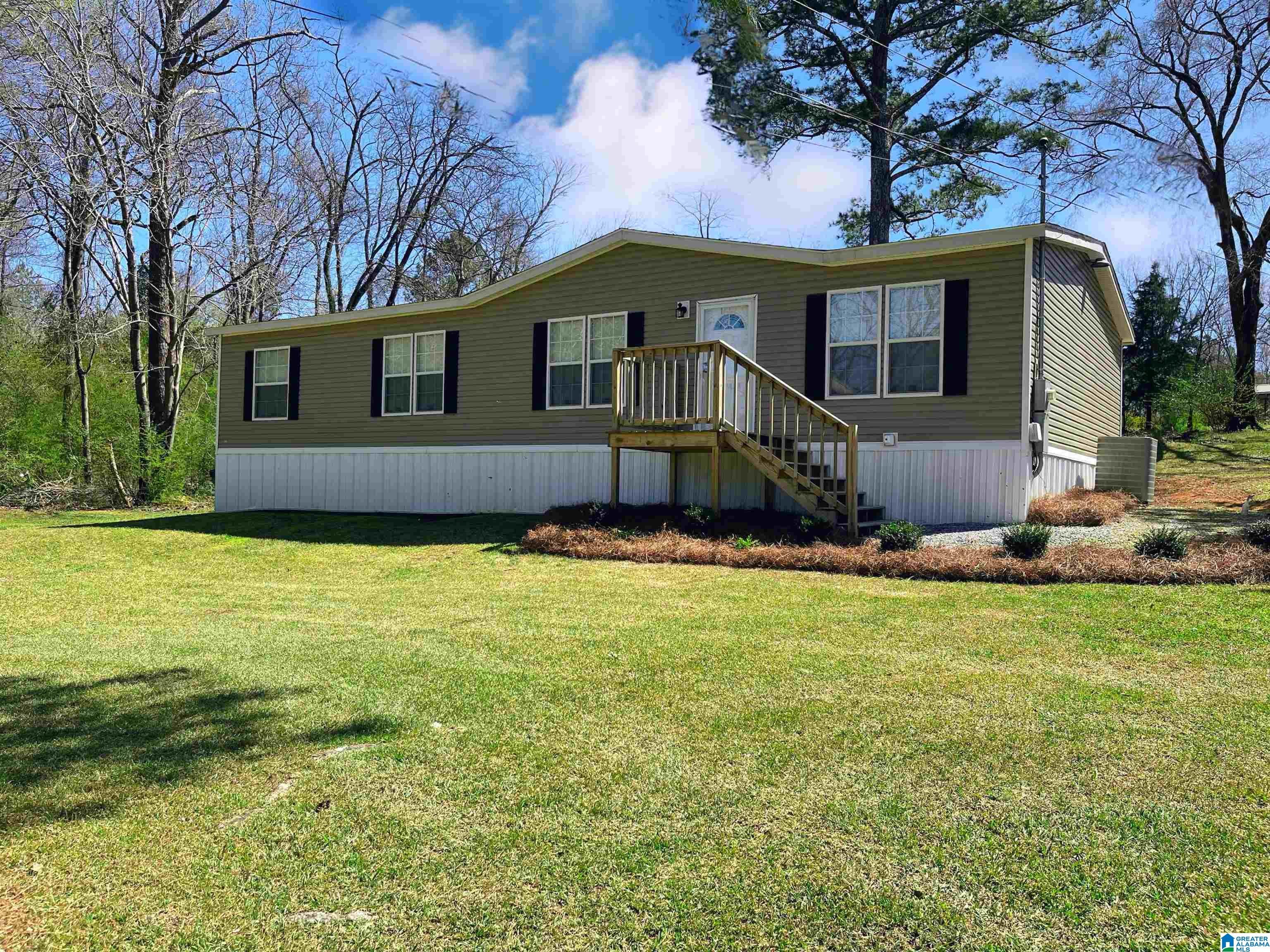 93 Hillview Road Jacksonville, AL 36265 - Photo 1 of 18