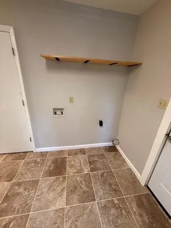 $1,295 | 3369 Trafalgar Square, Unit A, Tallahassee, FL 32301