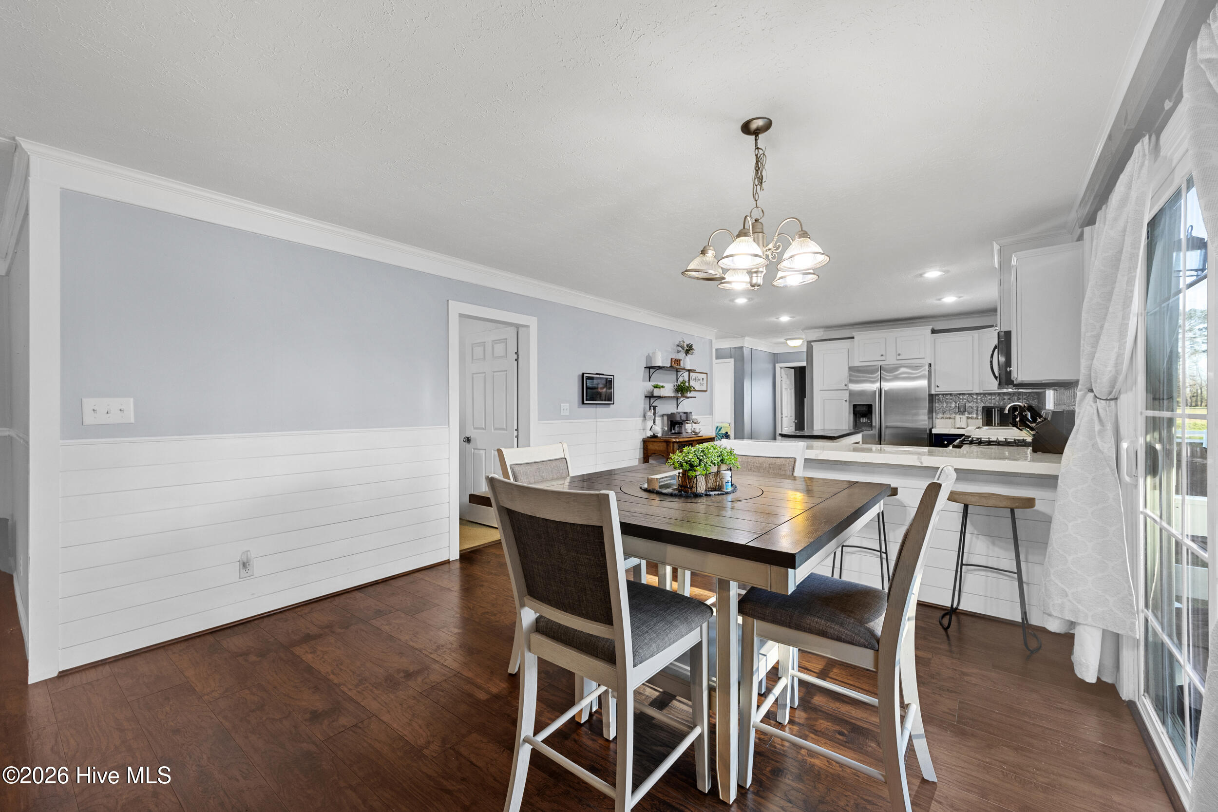 101 R&B Court Chinquapin, NC 28521 - Photo 10 of 40 13_dining area