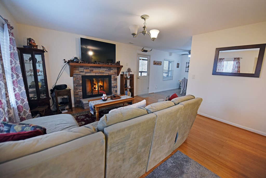 170 Highland Circle Blue Ridge, GA 30513 - Photo 10 of 61 Gallery Image 10