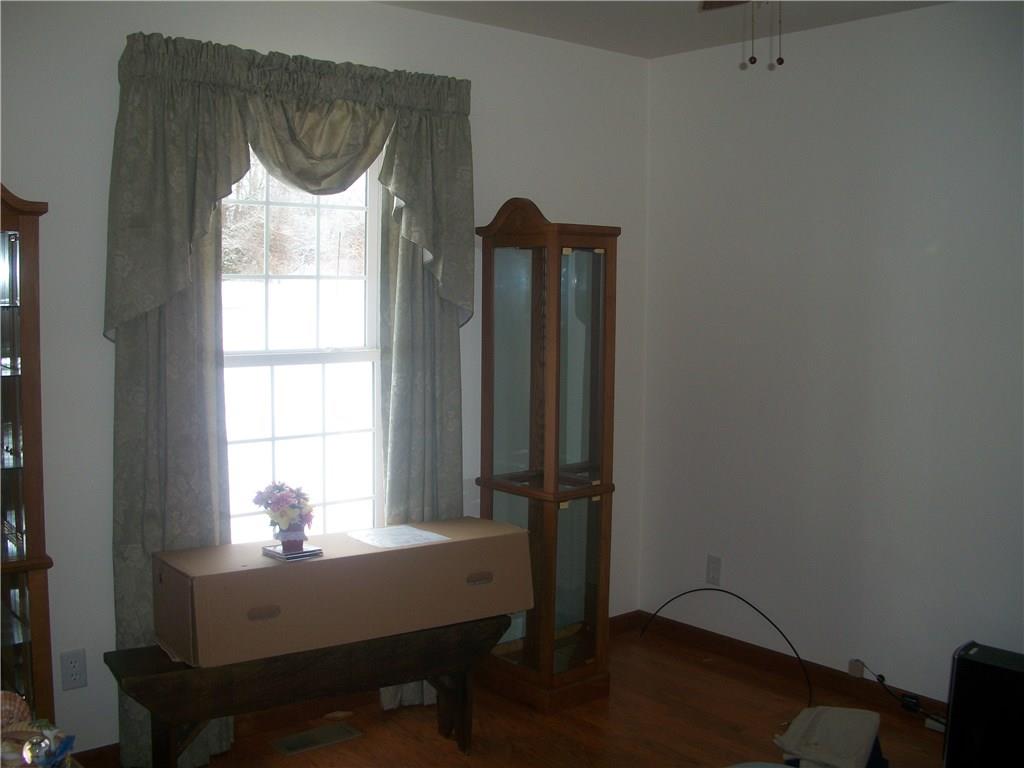 2322 Freeport Road Kittanning, PA 16201 - Photo 7 of 12 Gallery Image 7