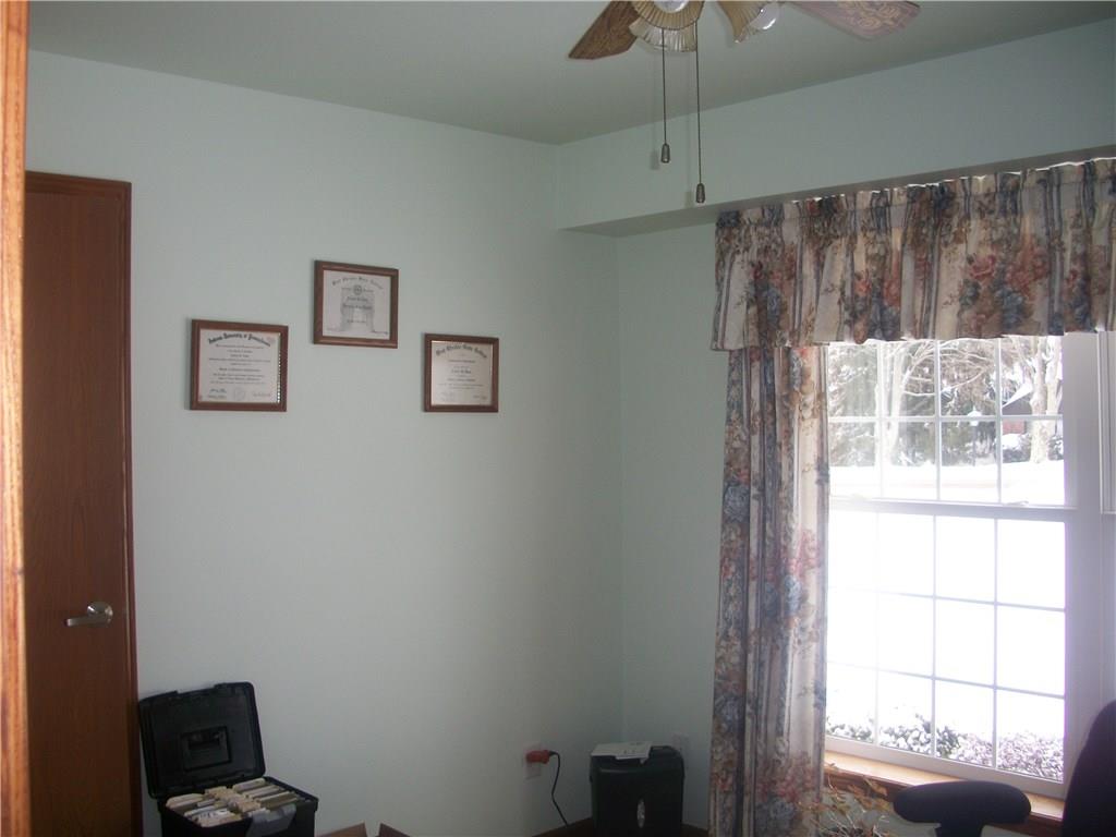 2322 Freeport Road Kittanning, PA 16201 - Photo 8 of 12 Gallery Image 8