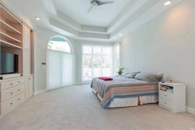 $649,900 | 3607 Oak Ridge Drive, Elkhart, IN 46517