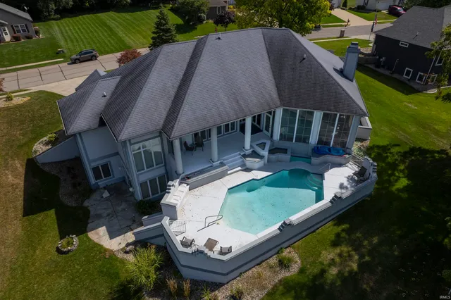 $649,900 | 3607 Oak Ridge Drive, Elkhart, IN 46517