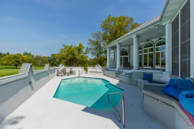 $649,900 | 3607 Oak Ridge Drive, Elkhart, IN 46517