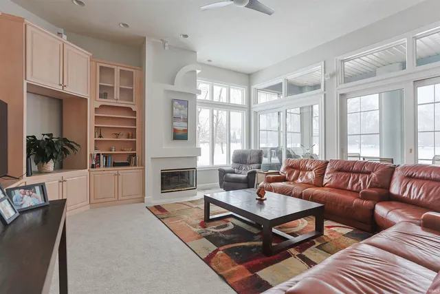 $649,900 | 3607 Oak Ridge Drive, Elkhart, IN 46517