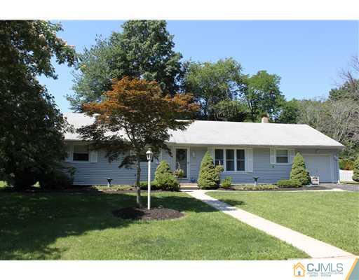 390 Halsey Road North Brunswick, NJ 08902 - Photo 1 of 16 Gallery Image 1