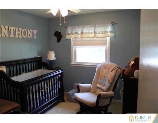390 Halsey Road North Brunswick, NJ 08902 - Photo 11 of 16 Gallery Image 11