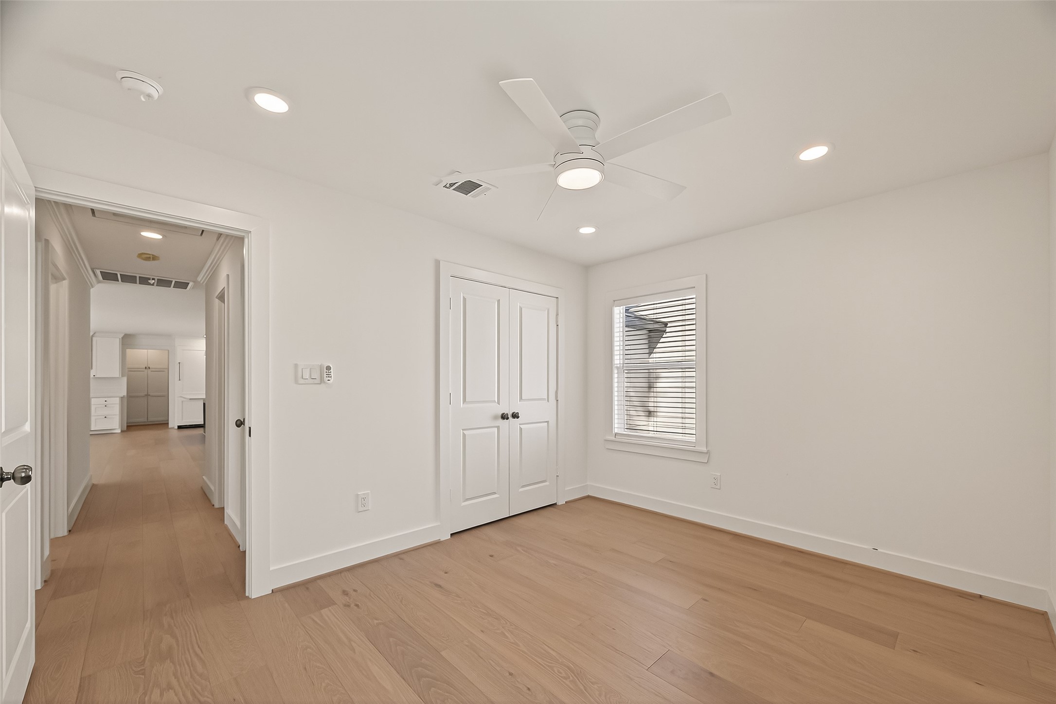 9242 Autauga Street Houston, TX 77080 - Photo 30 of 49 Bedroom