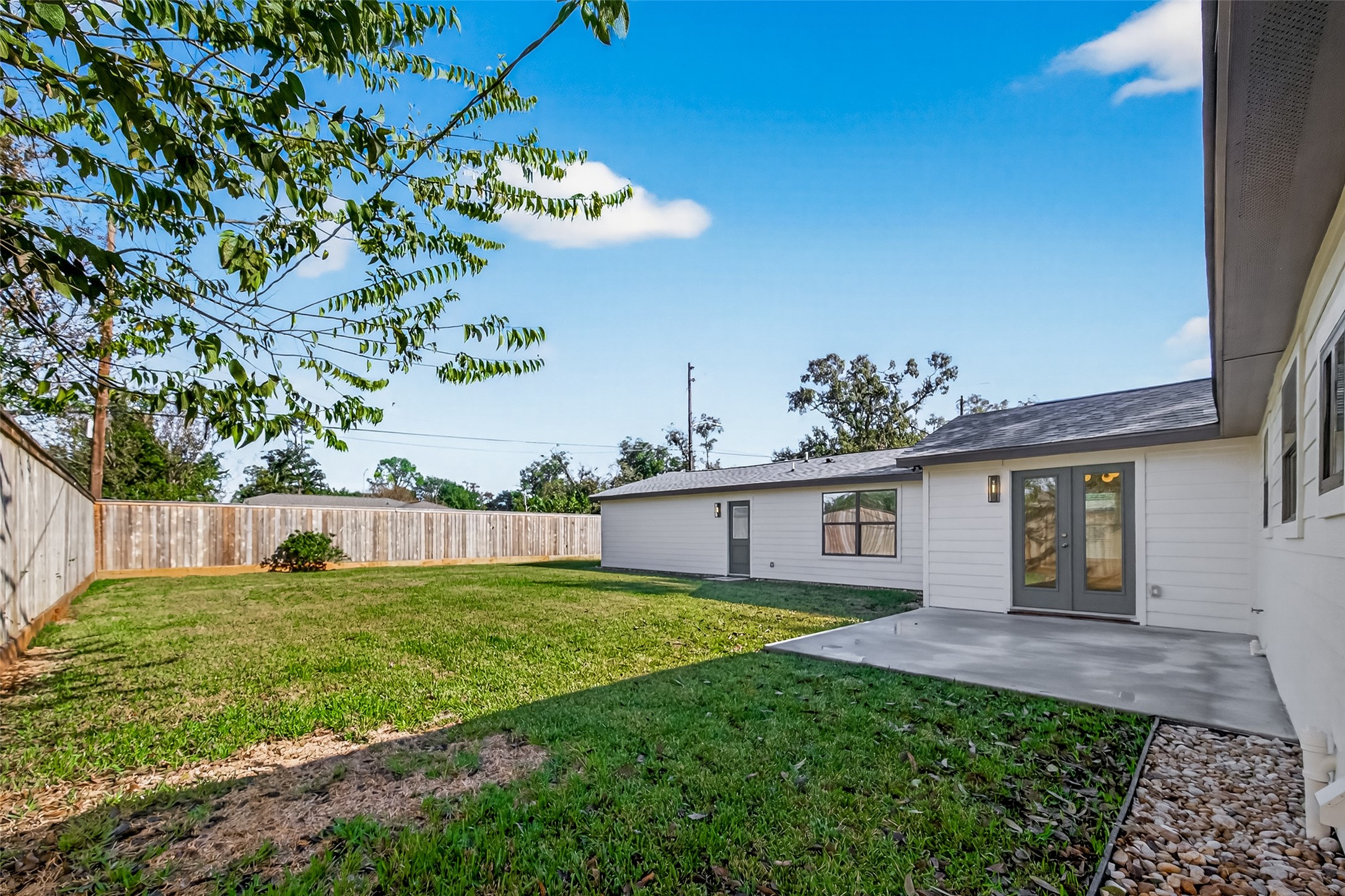 9242 Autauga Street Houston, TX 77080 - Photo 45 of 49 a view of a house with a yard