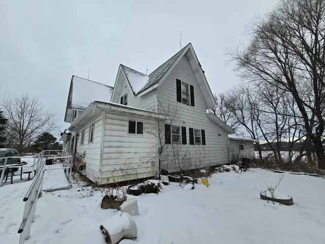 $199,999 | W420 County Road U, Burns, WI 54614