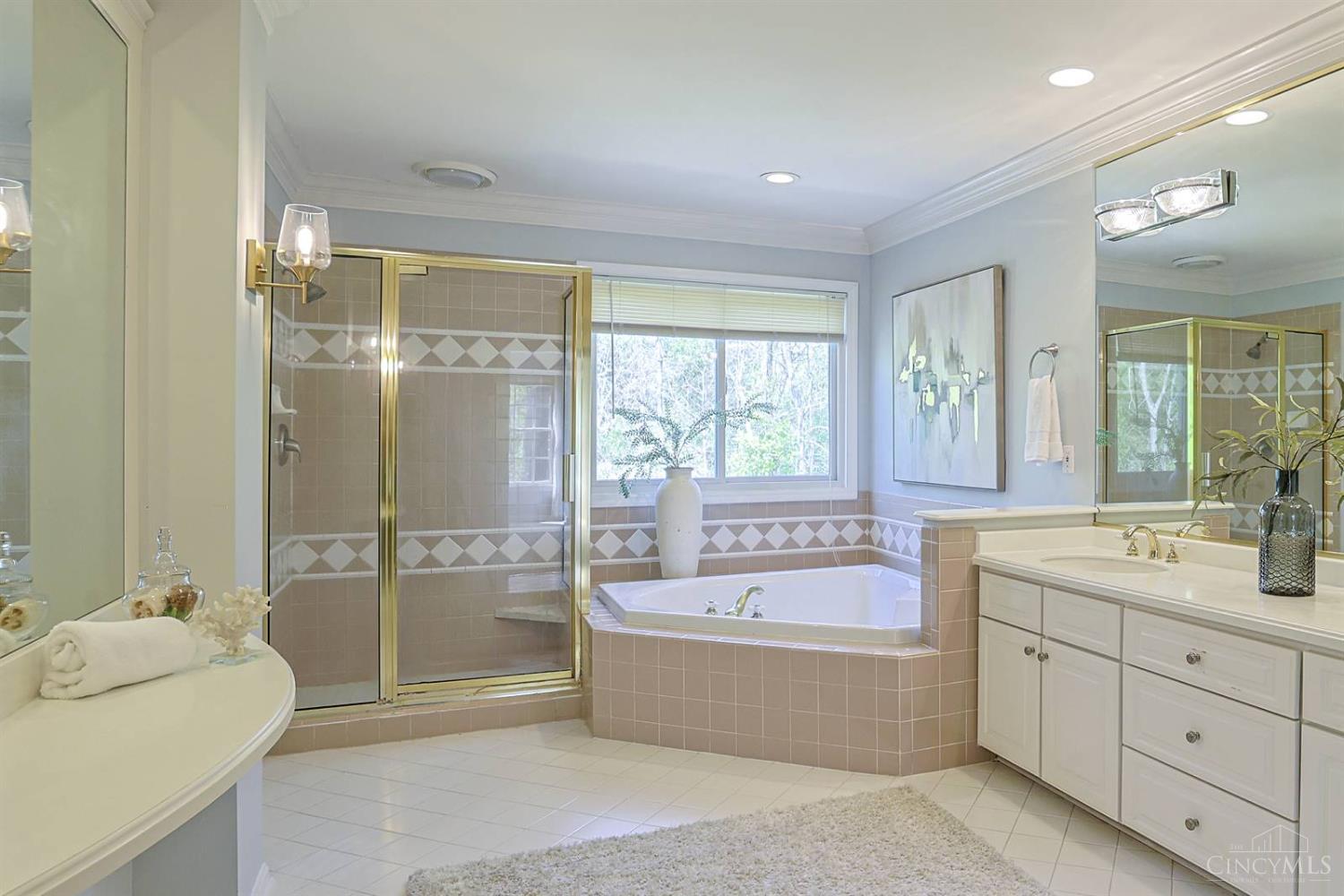 4725 Miami Road Cincinnati, OH 45243 - Photo 36 of 83