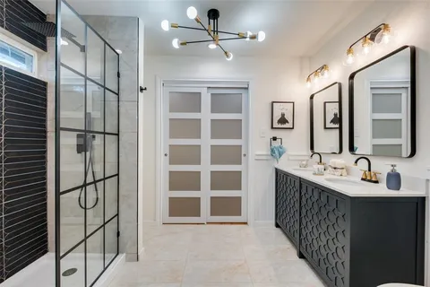 $459,500 | 1922 Elmwood Boulevard, Dallas, TX 75224