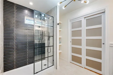 $459,500 | 1922 Elmwood Boulevard, Dallas, TX 75224