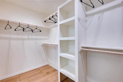 $459,500 | 1922 Elmwood Boulevard, Dallas, TX 75224