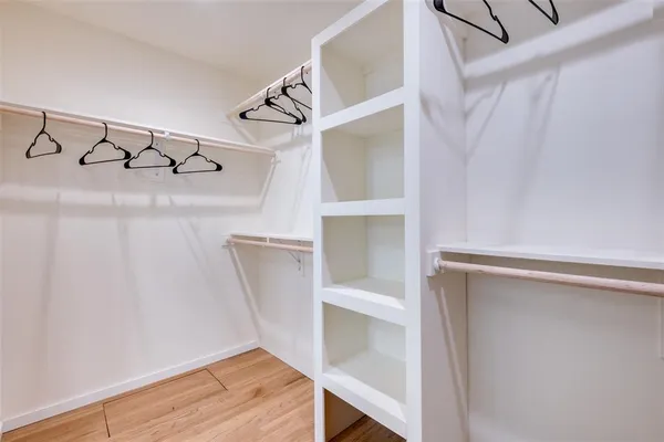 $459,500 | 1922 Elmwood Boulevard, Dallas, TX 75224