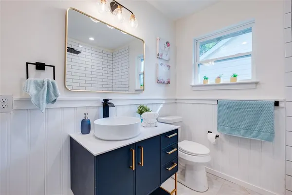 $459,500 | 1922 Elmwood Boulevard, Dallas, TX 75224