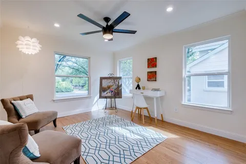 $459,500 | 1922 Elmwood Boulevard, Dallas, TX 75224