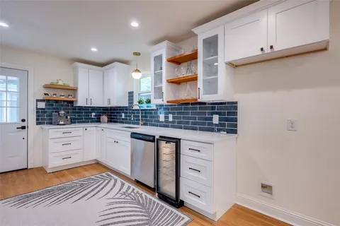 $459,500 | 1922 Elmwood Boulevard, Dallas, TX 75224