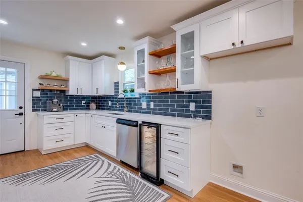 $459,500 | 1922 Elmwood Boulevard, Dallas, TX 75224