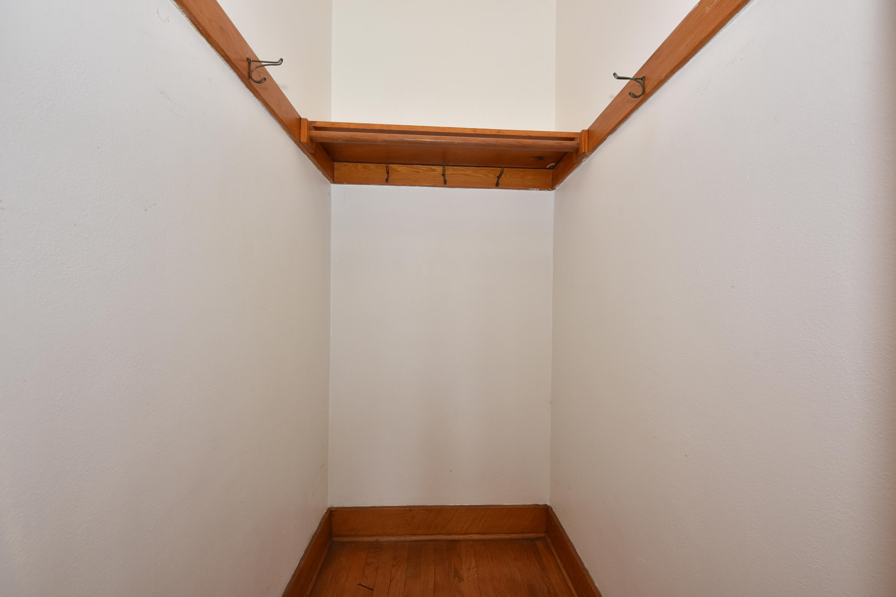 5730 North 35th Street Milwaukee, WI 53209 - Photo 23 of 32 HUGE sunroom closet