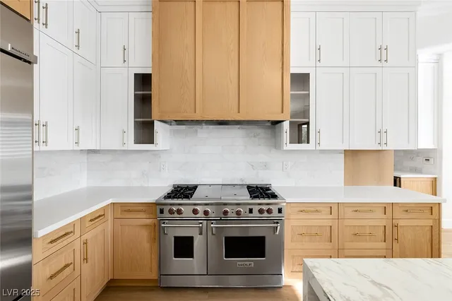 $2,190,000 | 7 Summit Walk Trail, Henderson, NV 89052