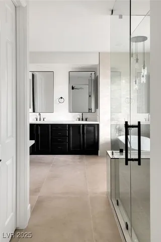 $2,190,000 | 7 Summit Walk Trail, Henderson, NV 89052