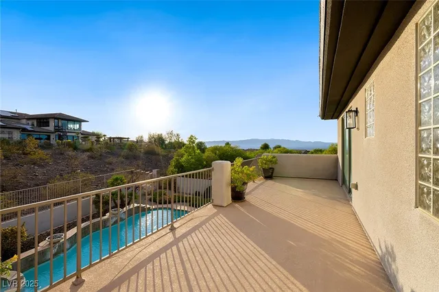$2,190,000 | 7 Summit Walk Trail, Henderson, NV 89052