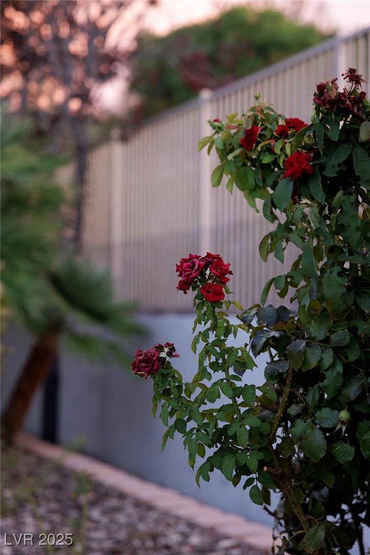 7 Summit Walk Trail Henderson, NV 89052 - Photo 50 of 61 Exterior view