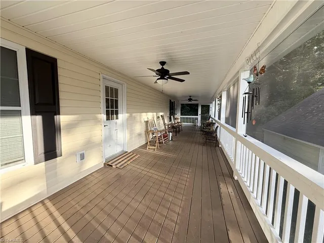 $476,500 | 711 East Sunrise Avenue, Thomasville, NC 27360