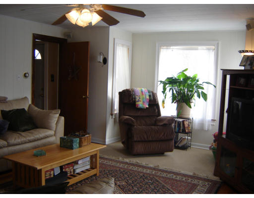 1383 Providence Road, Unit 1 Northbridge, MA 01588 - Photo 8 of 13